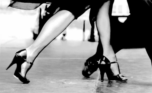 Как шьют обувь для бальных танцев