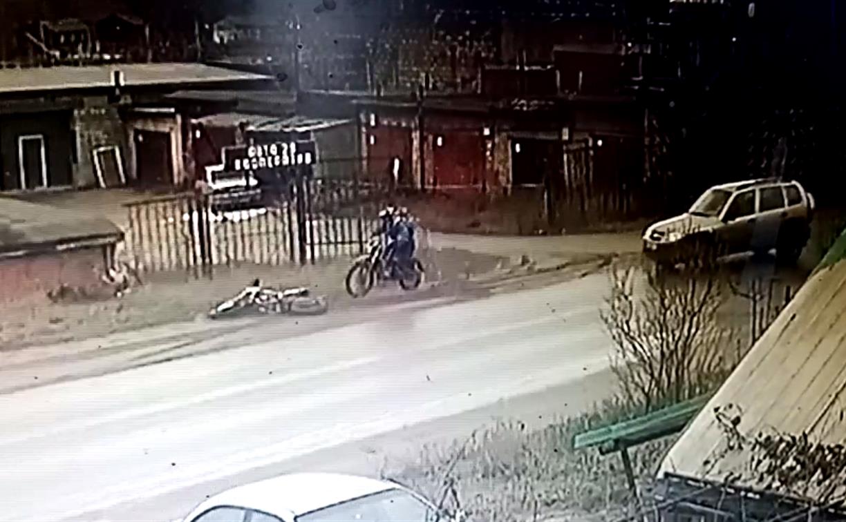 Момент ДТП с мотоциклистами на Епифанском шоссе в Туле попал на видео