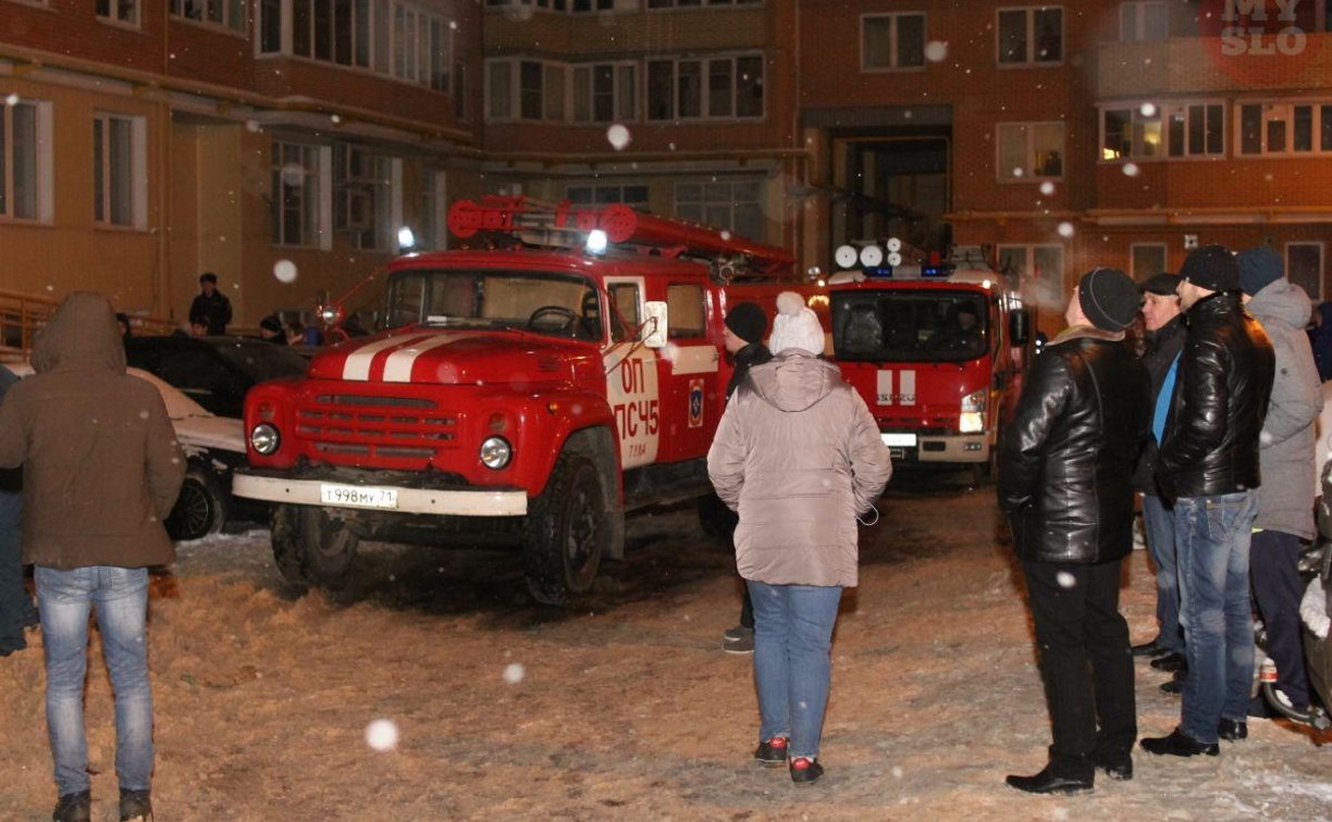 При пожаре на проспекте Ленина в Туле пострадали четыре человека
