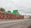 На ул. Советской в Туле убрали дорожные ограждения с трамвайных путей