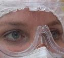 Эксперт назвал три причины, почему некоторые люди могут не заболеть коронавирусом