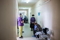 В Киреевске поликлинике помогают волонтеры, Фото: 20