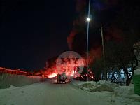 Крупный пожар в ангаре на Комбайновом заводе в Туле: фоторепортаж, Фото: 4