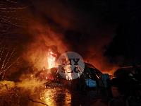 Крупный пожар в ангаре на Комбайновом заводе в Туле: фоторепортаж, Фото: 8